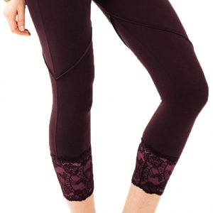 Yoga leggings with lace trim