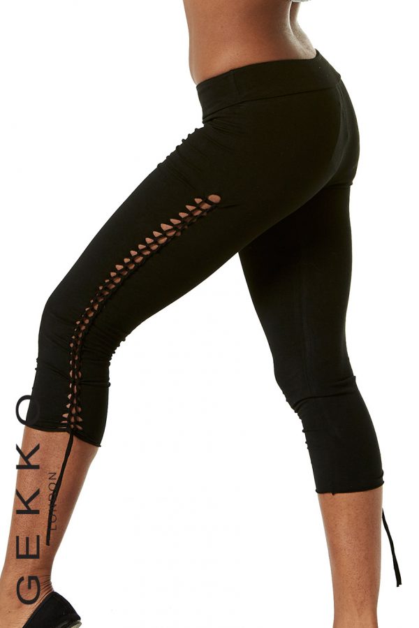 capri leggings with braiding